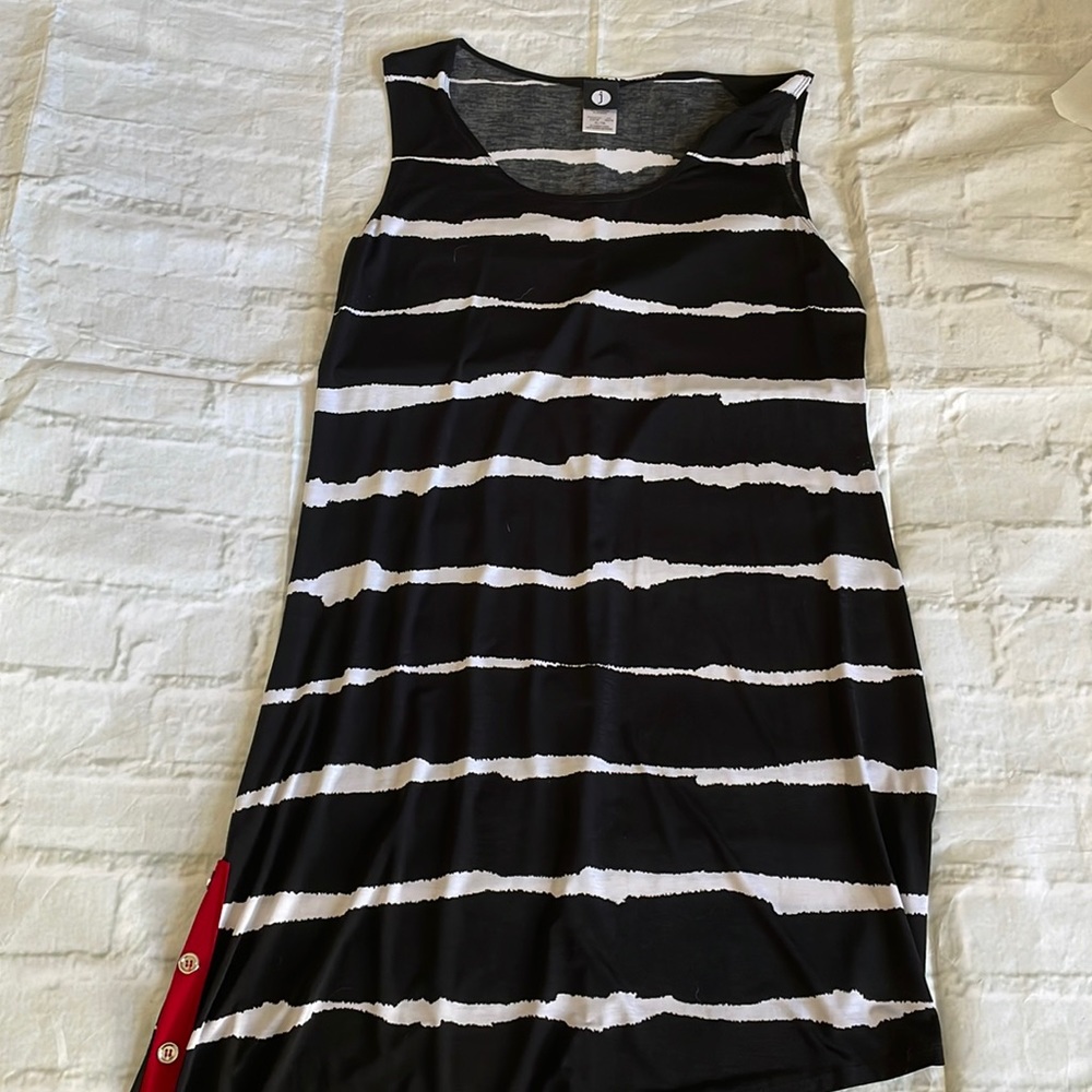 Black and white, womens sleeveless dress, size XL